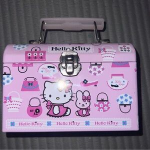 2006 Hello Kitty Metal Tin
